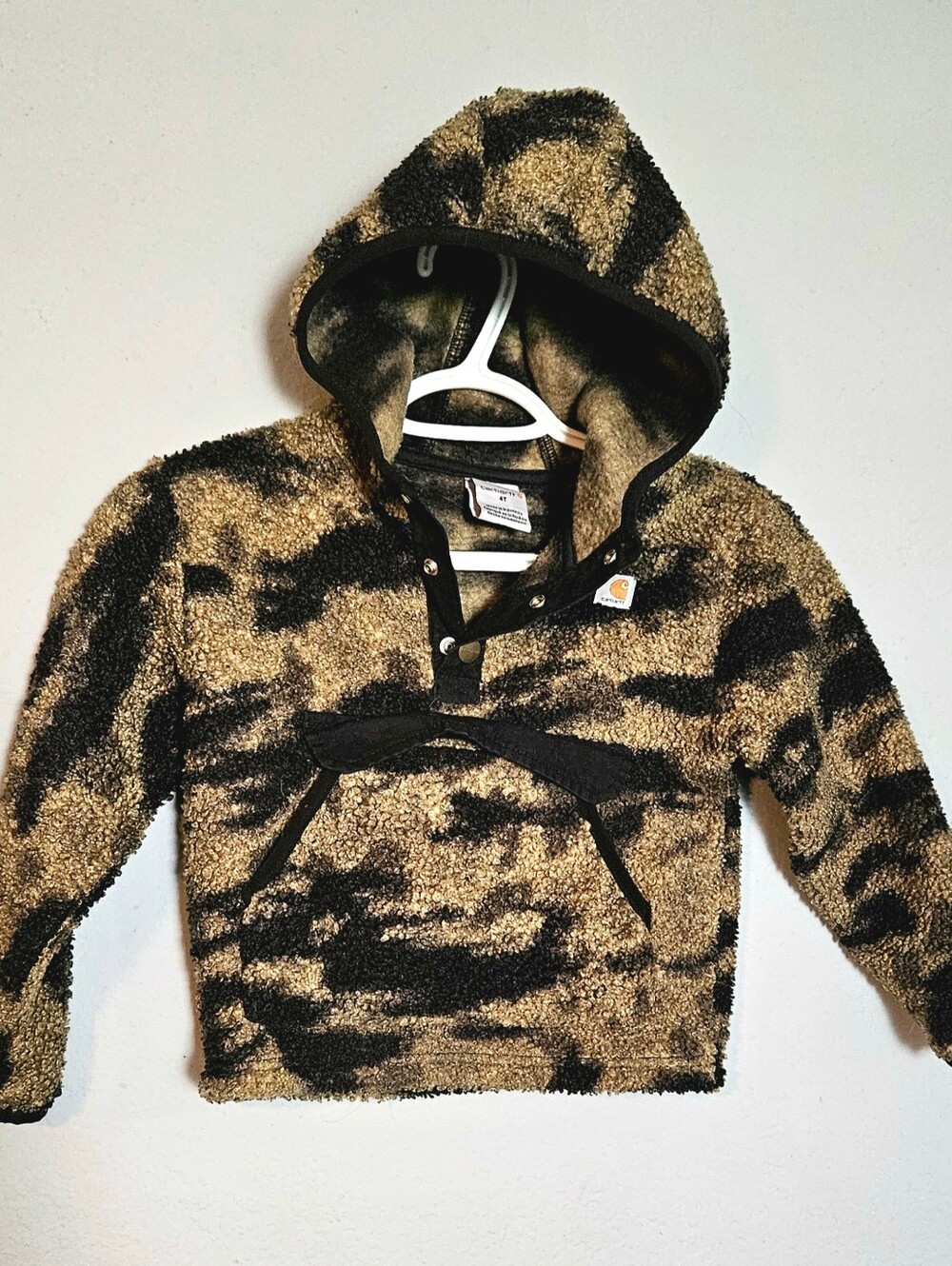 Carhartt Toddler Size 3T Sherpa Zip-Up Hoodie in Tan and Black Camo